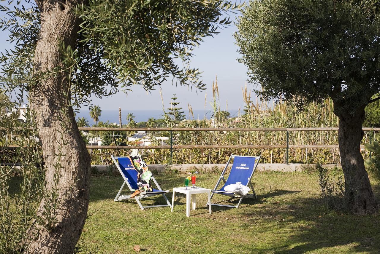 Park Hotel Terme Mediterraneo Форио Экстерьер фото